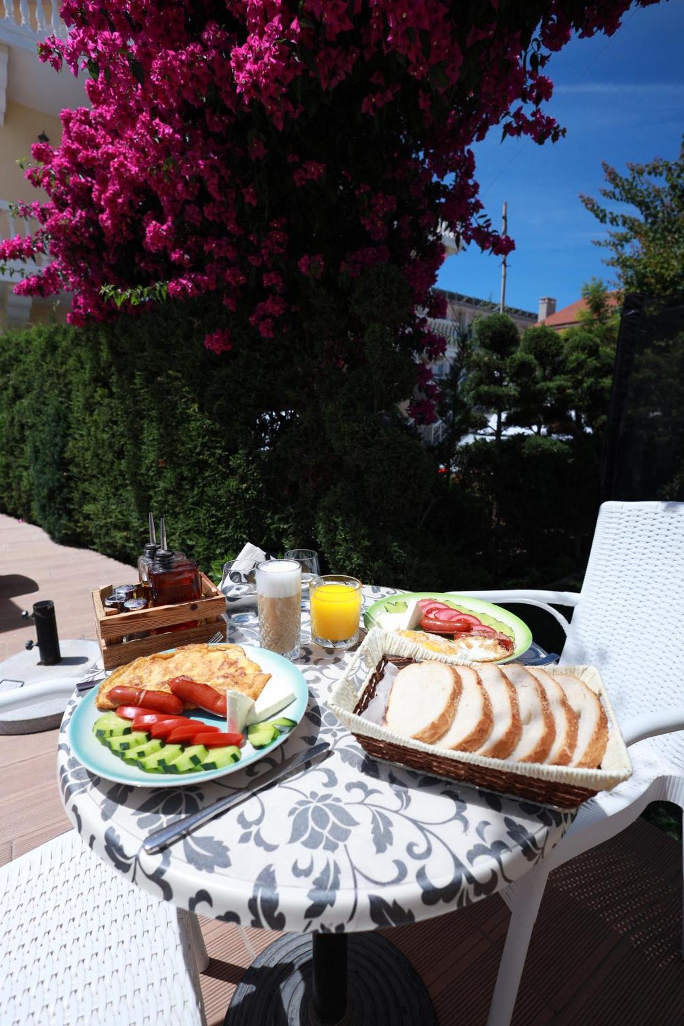 Hotel Lakaj Velipojë Esterno foto